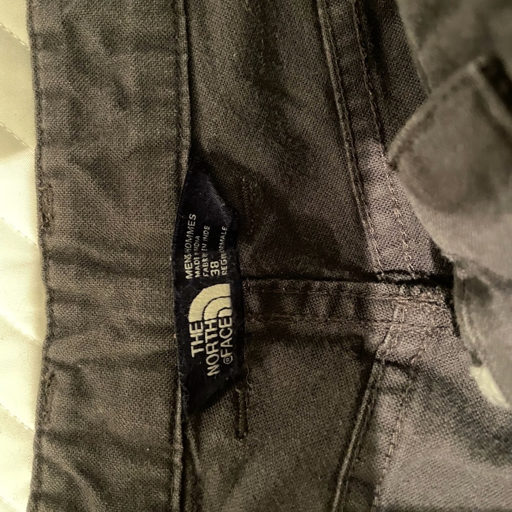 Men’s North Face charcoal pants -size 38